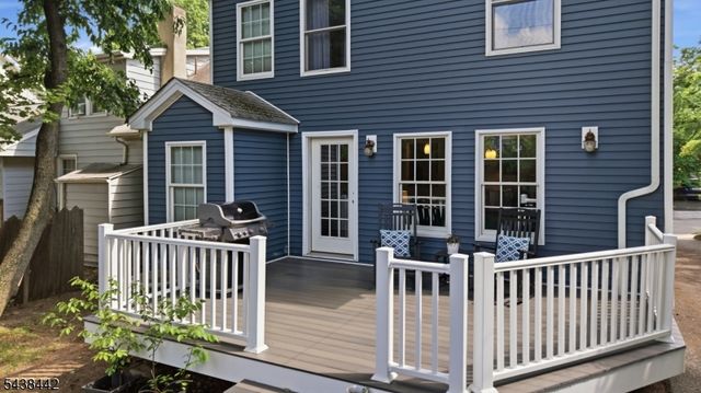 14 Gray St, Montclair Twp., NJ 07042
