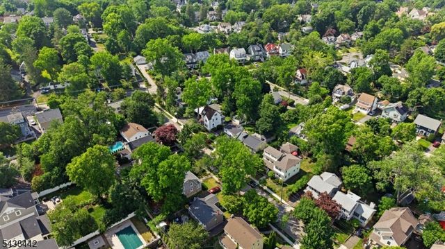 14 Gray St, Montclair Twp., NJ 07042