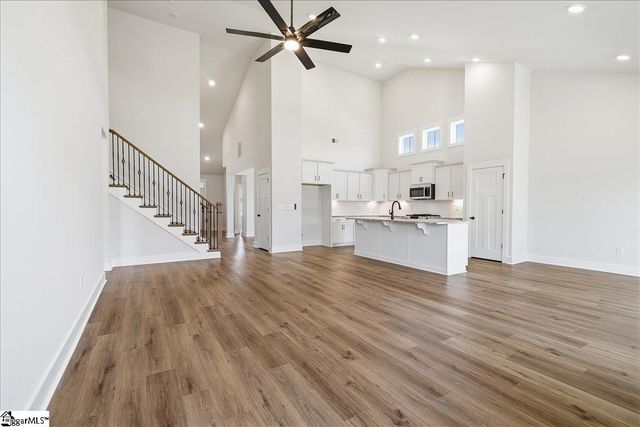 1001 Meadow Rue Court, Woodruff, SC 29388