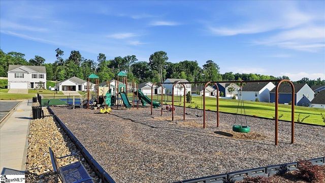 1001 Meadow Rue Court, Woodruff, SC 29388