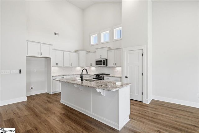 1001 Meadow Rue Court, Woodruff, SC 29388