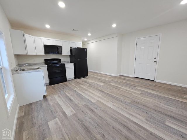 708 S 3rd Street S, Paragould, AR 72450