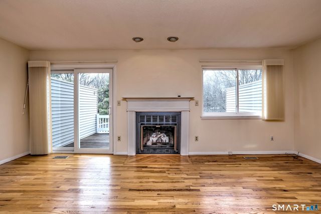 47 Jerimoth Drive 47, Branford, CT 06405