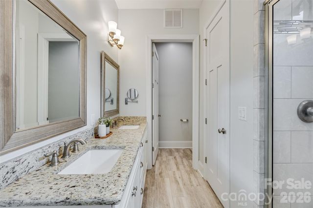 104 Meyers Ridge Road, Cramerton, NC 28032