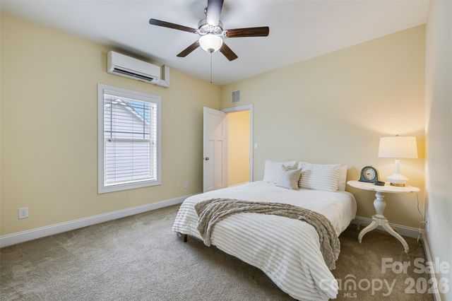 104 Meyers Ridge Road, Cramerton, NC 28032