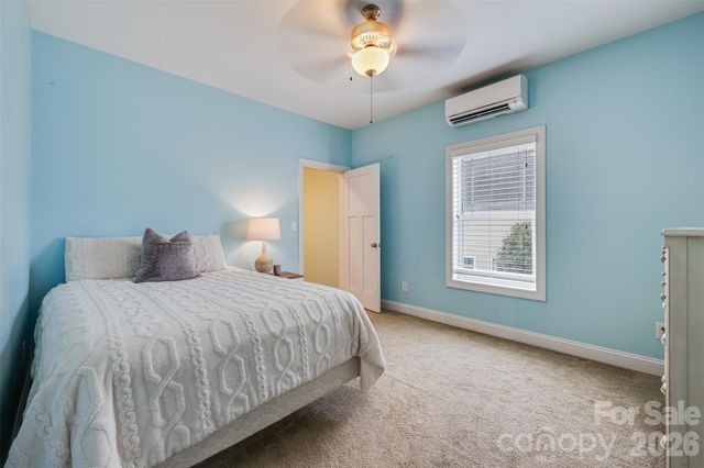 104 Meyers Ridge Road, Cramerton, NC 28032