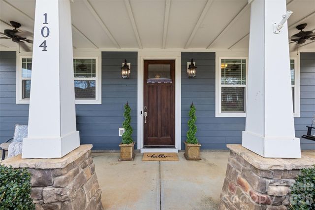 104 Meyers Ridge Road, Cramerton, NC 28032