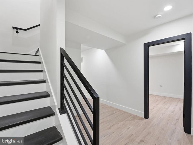 5921 2ND PL NW, Washington, DC 20011