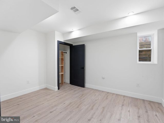 5921 2ND PL NW, Washington, DC 20011