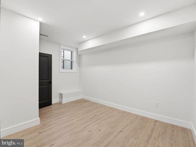 5921 2ND PL NW, Washington, DC 20011