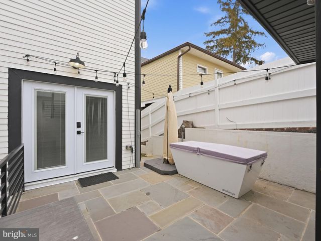 5921 2ND PL NW, Washington, DC 20011