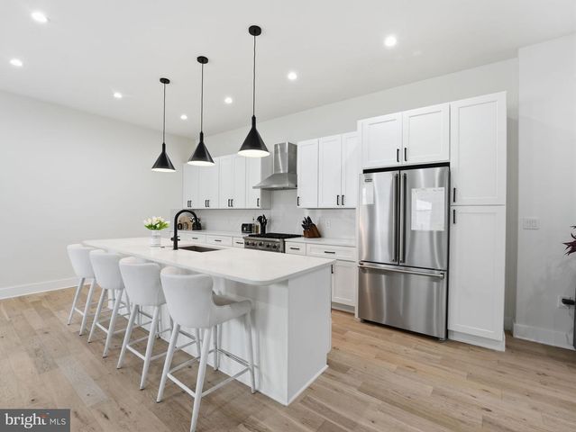 5921 2ND PL NW, Washington, DC 20011