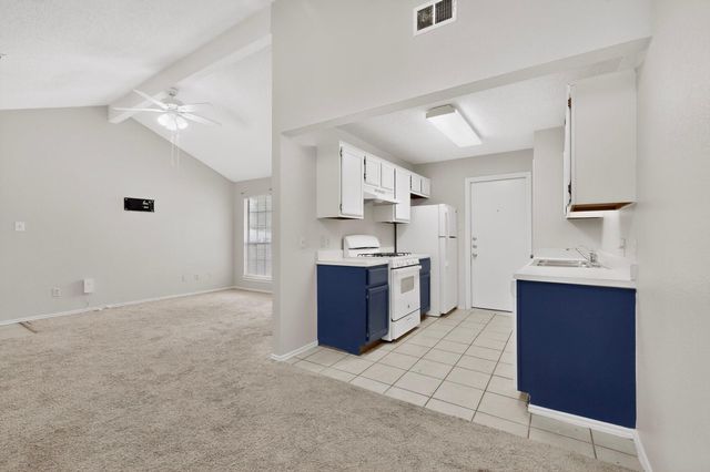 1113 Woodlief TRL, Round Rock, TX 78664