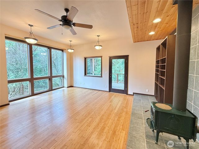 6132 NE Carlin Court, Kingston, WA 98346