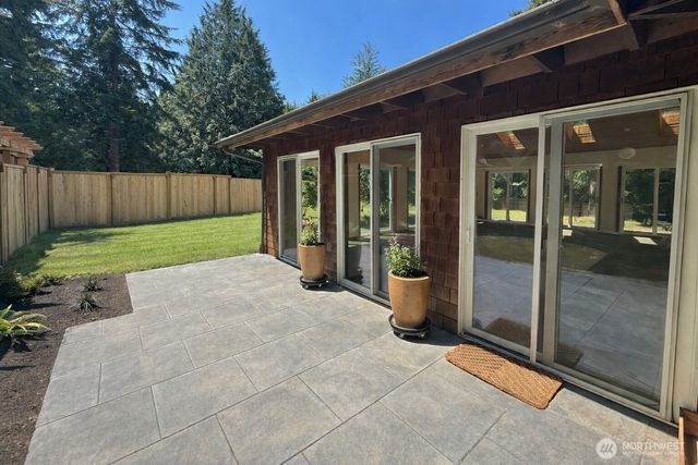 6132 NE Carlin Court, Kingston, WA 98346