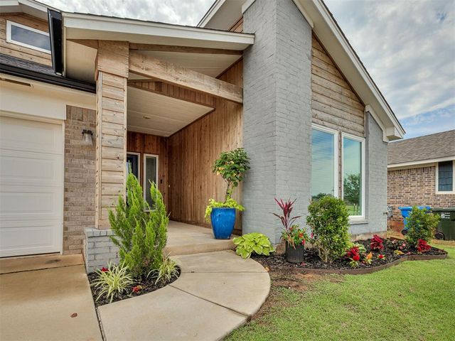 804 Midland Valley Street, Norman, OK 73069