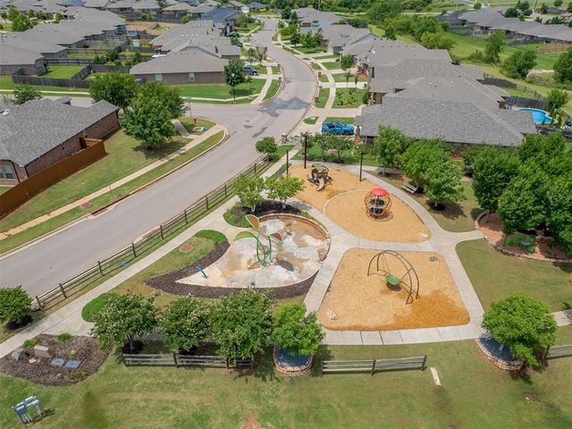 804 Midland Valley Street, Norman, OK 73069