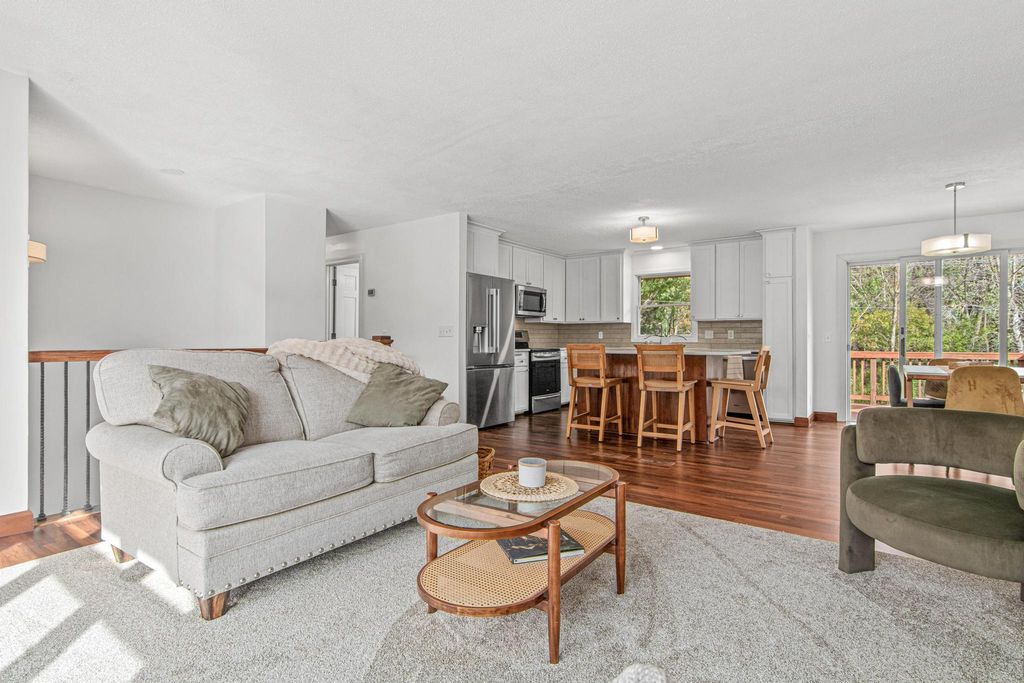 1355 Eide Circle, Arden Hills, MN 55112 — photo 4