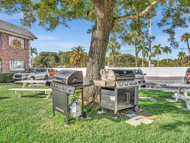 330 S Cypress Road 628, Pompano Beach, FL 33060