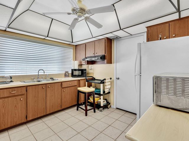 330 S Cypress Road 628, Pompano Beach, FL 33060