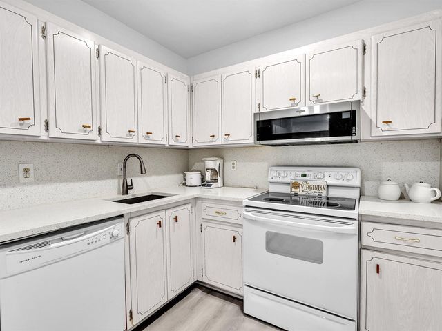 330 S Cypress Road 628, Pompano Beach, FL 33060