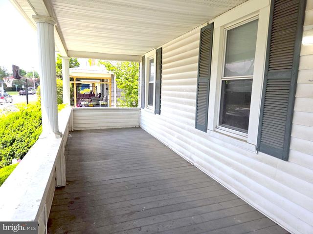 3216 MARNAT RD, Baltimore, MD 21208