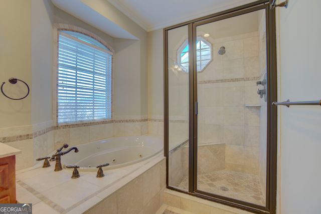29 Pear Street, Rome, GA 30161