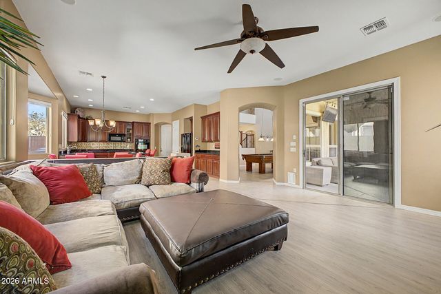 2280 E INDIGO Drive, Chandler, AZ 85286