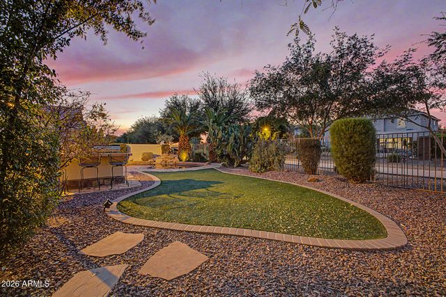 2280 E INDIGO Drive, Chandler, AZ 85286