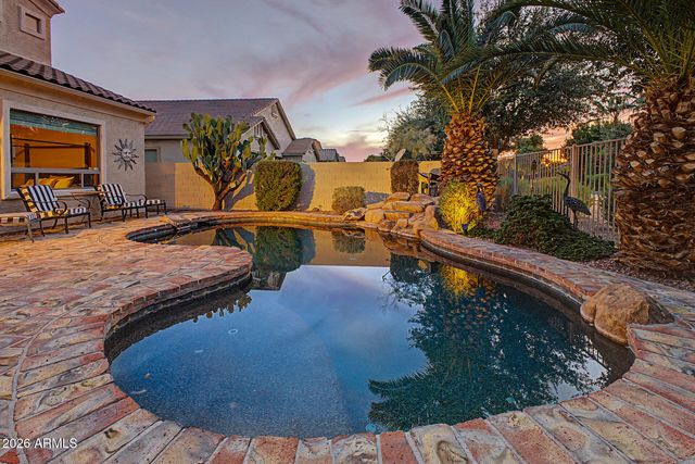 2280 E INDIGO Drive, Chandler, AZ 85286
