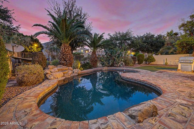 2280 E INDIGO Drive, Chandler, AZ 85286