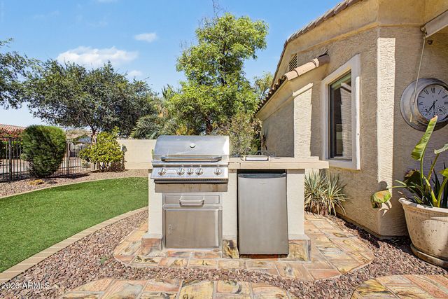 2280 E INDIGO Drive, Chandler, AZ 85286