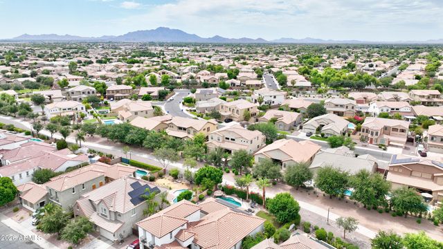 2280 E INDIGO Drive, Chandler, AZ 85286