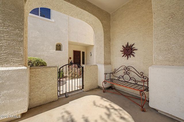2280 E INDIGO Drive, Chandler, AZ 85286