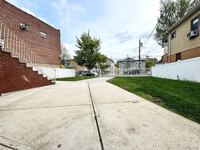 2945 Wickham Avenue 1, Bronx, NY 10469