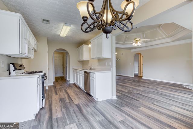 190 Towler Shoals Drive, Loganville, GA 30052