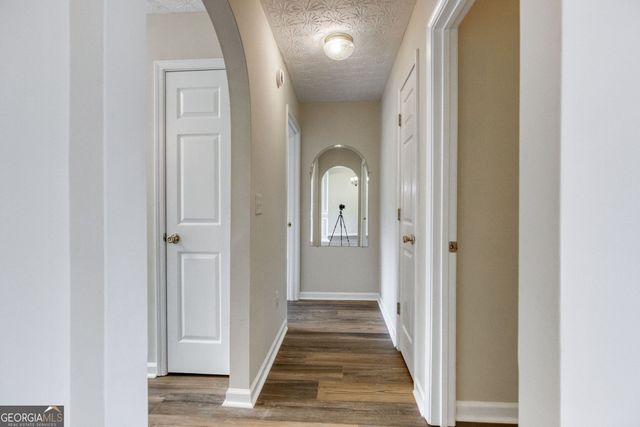 190 Towler Shoals Drive, Loganville, GA 30052