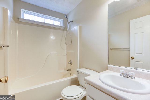 190 Towler Shoals Drive, Loganville, GA 30052