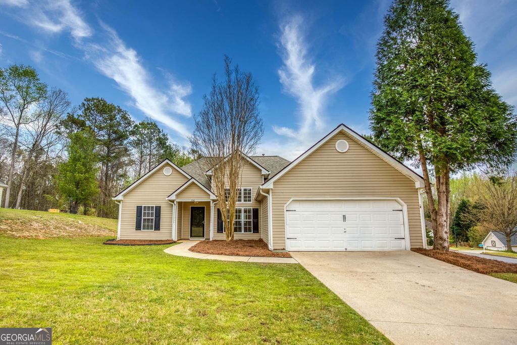 190 Towler Shoals Drive, Loganville, GA 30052