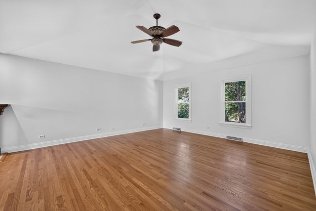 1315 Hawkins Court, St. Charles, IL 60174