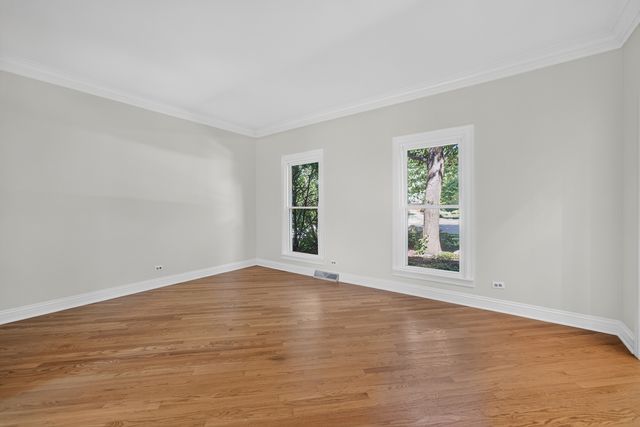 1315 Hawkins Court, St. Charles, IL 60174