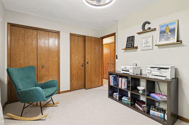 18309 Burton Court, South Bend, IN 46637