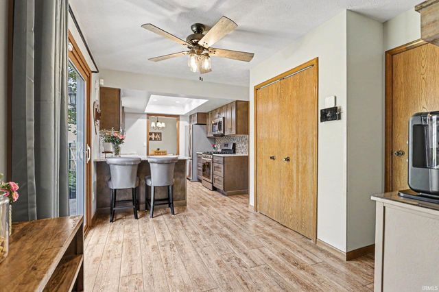 18309 Burton Court, South Bend, IN 46637