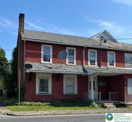 692 Washington Boulevard, Washington Twp, PA 18013