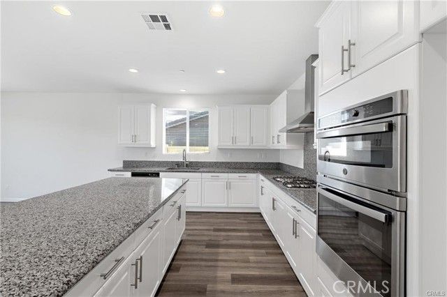 2112 Saratoga Drive, Wildomar, CA 92595