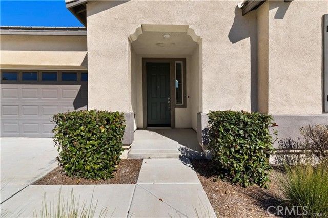 2112 Saratoga Drive, Wildomar, CA 92595