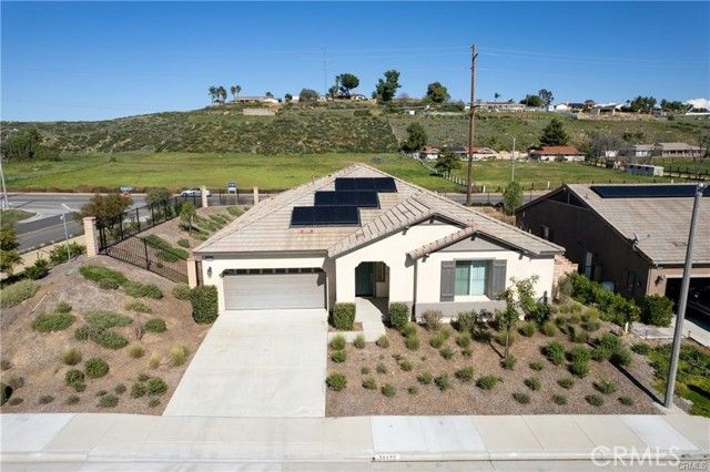 2112 Saratoga Drive, Wildomar, CA 92595
