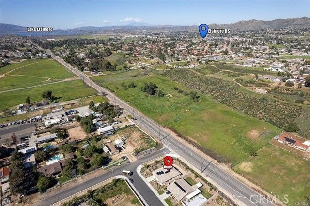 2112 Saratoga Drive, Wildomar, CA 92595
