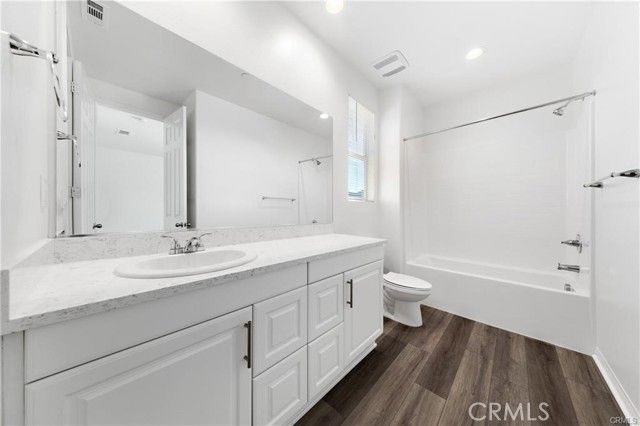 2112 Saratoga Drive, Wildomar, CA 92595