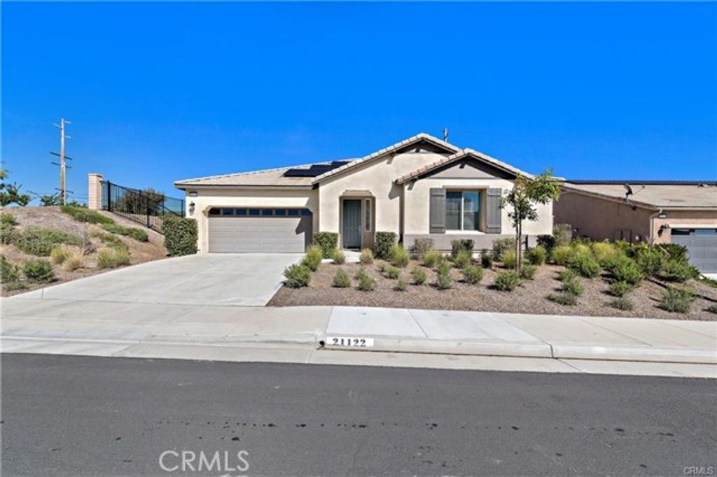 2112 Saratoga Drive, Wildomar, CA 92595